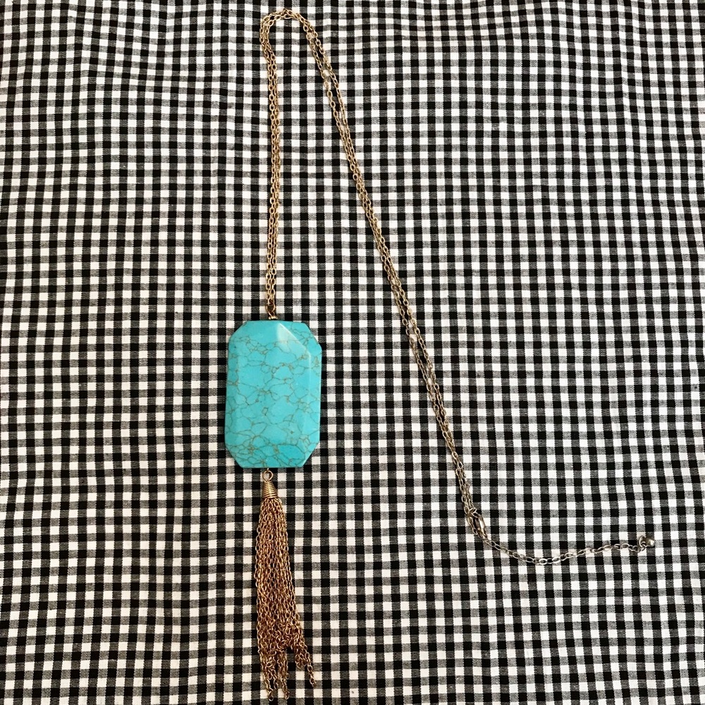 Pendant necklace